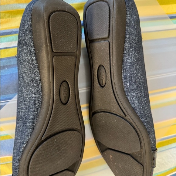 Anne Klein Sport Blue Flats with Gold Buckle - Picture 5 of 11